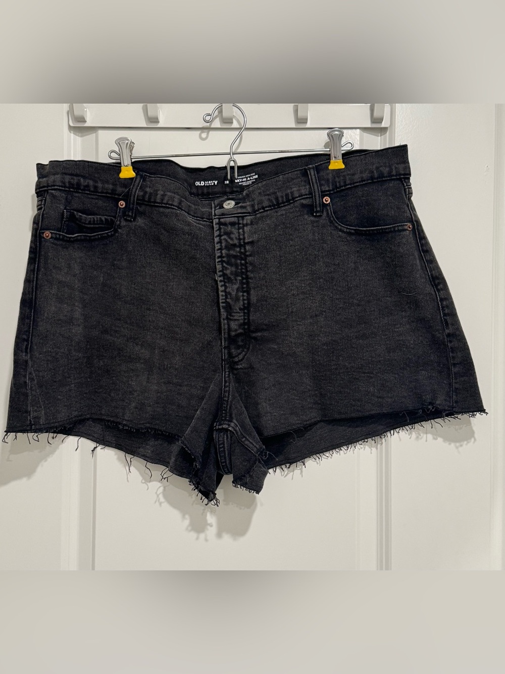 Old Navy Sky-Hi A-Line High-Rise plus size women’s shorts